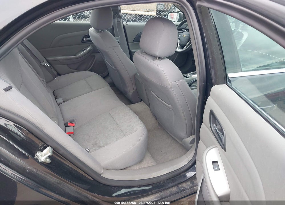 2015 CHEVROLET MALIBU LS VIN: 1G11B5SL9FF107906