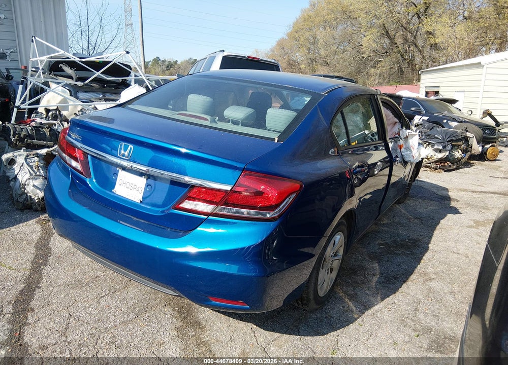 2015 HONDA CIVIC LX VIN: 19XFB2F54FE077621