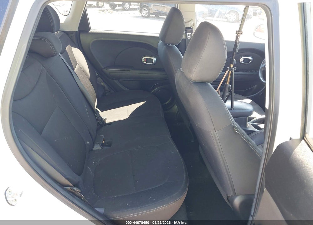 2015 KIA SOUL VIN: KNDJN2A29F7185165