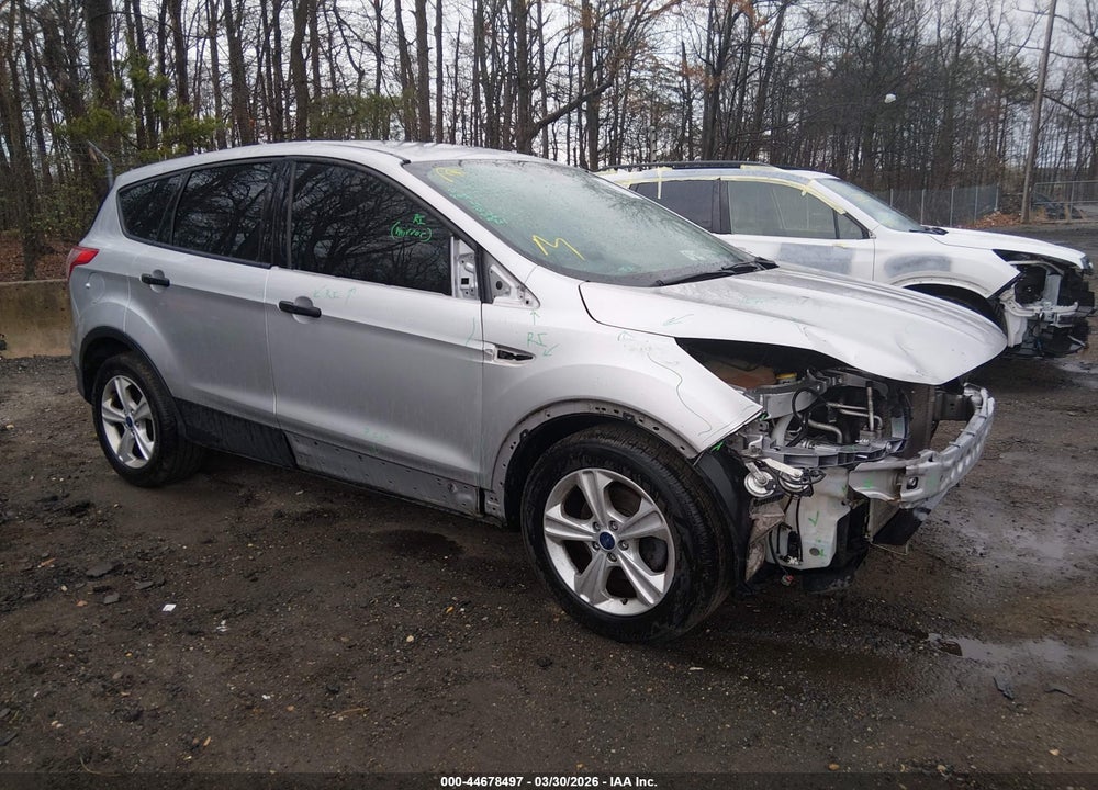 2016 FORD ESCAPE S VIN: 1FMCU0F77GUB67279