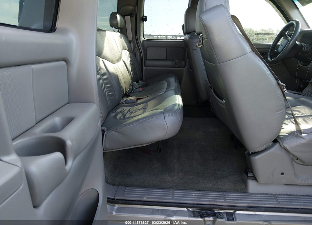2002 GMC SIERRA 2500HD SLE VIN: 1GTHK29172E164307