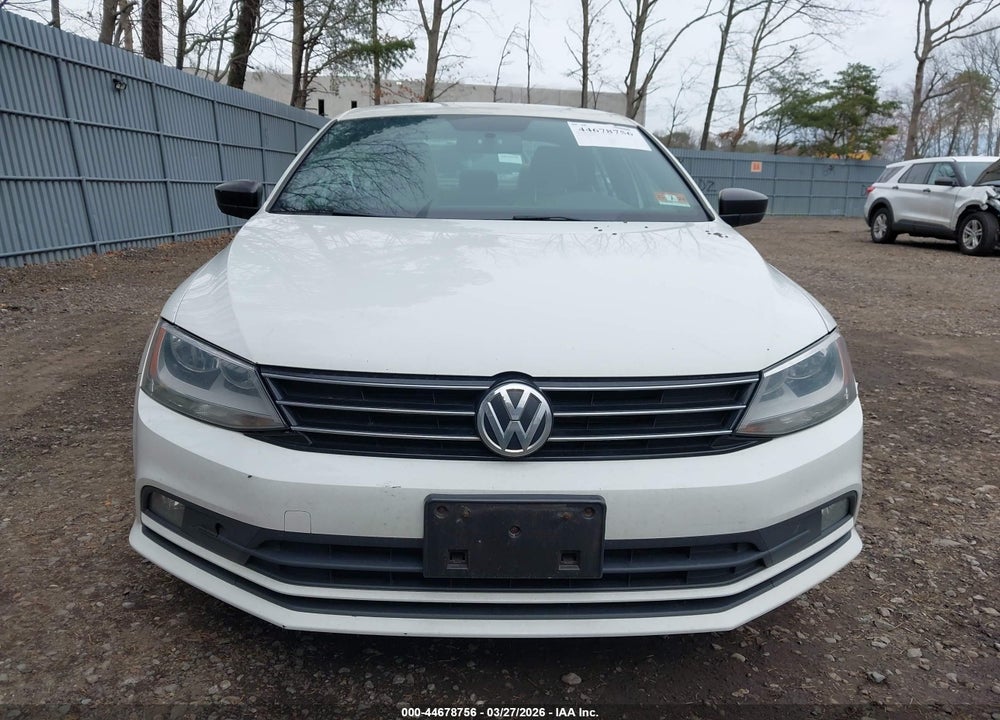 2016 VOLKSWAGEN JETTA 1.8T SPORT VIN: 3VWD17AJ5GM236811