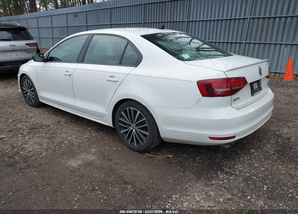 2016 VOLKSWAGEN JETTA 1.8T SPORT VIN: 3VWD17AJ5GM236811