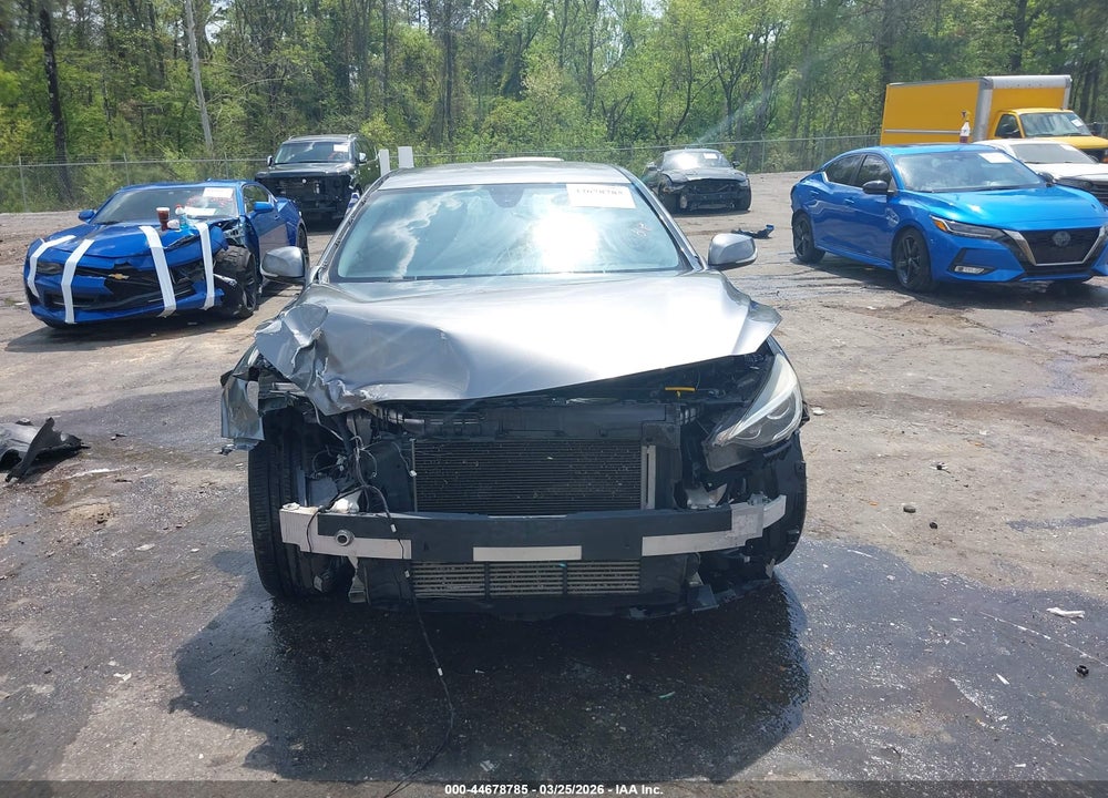 2017 INFINITI QX30 LUXURY VIN: SJKCH5CP3HA020306