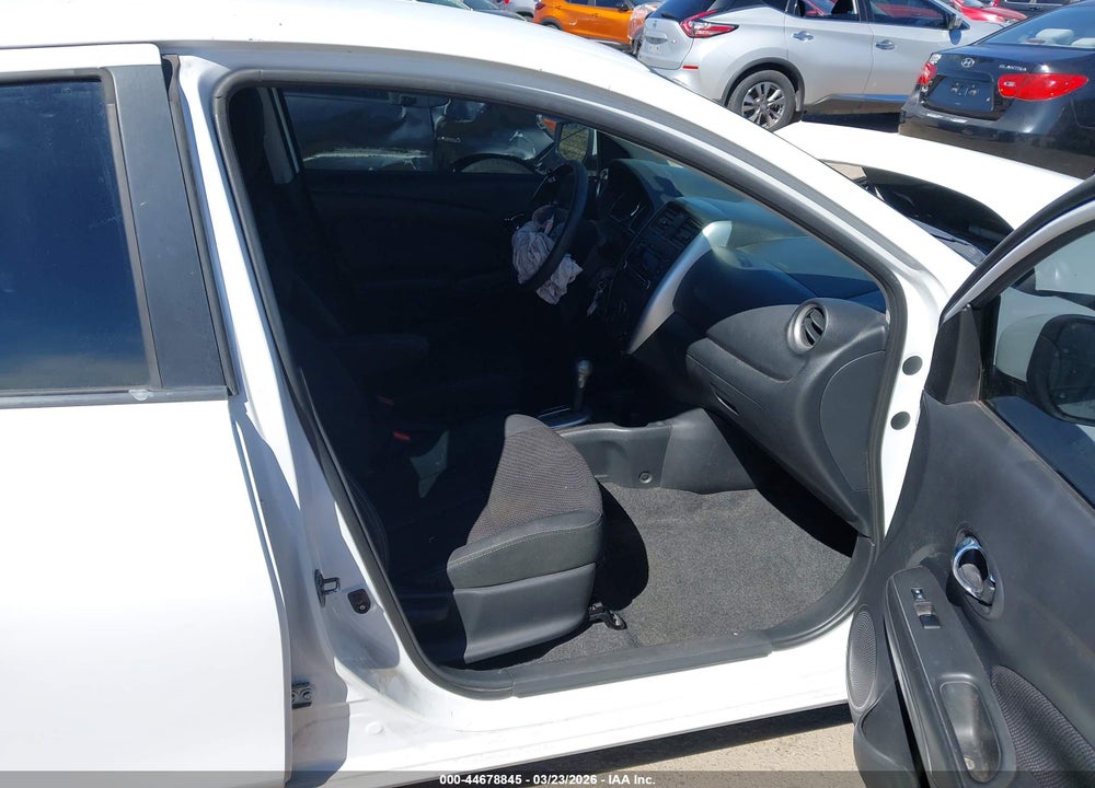 2016 NISSAN VERSA 1.6 S/1.6 S+/1.6 SL/1.6 SV VIN: 3N1CN7AP8GL823648