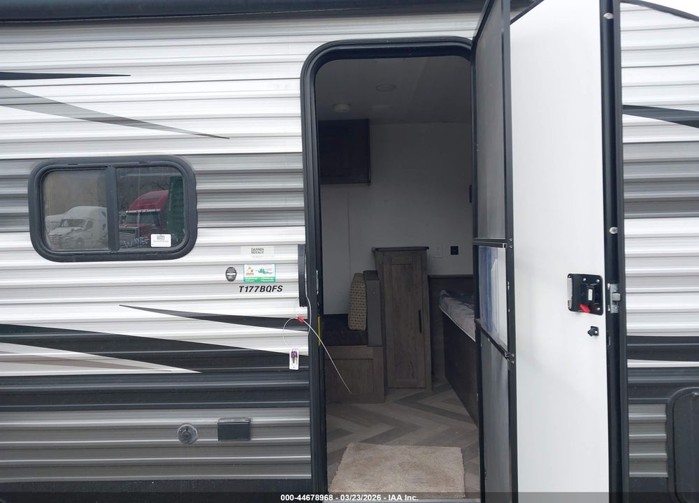 2021 FOREST RIVER EVO 177BQ VIN: 4X4TSJT16ME011136