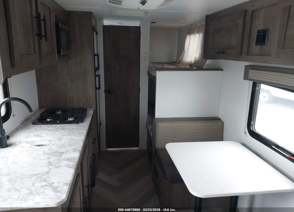 2021 FOREST RIVER EVO 177BQ VIN: 4X4TSJT16ME011136