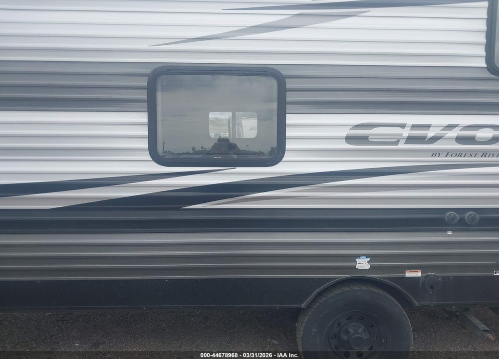 2021 FOREST RIVER EVO 177BQ VIN: 4X4TSJT16ME011136