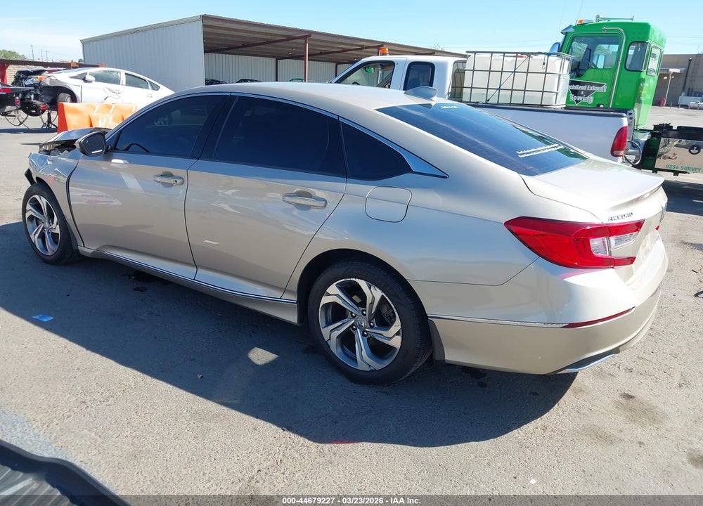 2018 HONDA ACCORD EX VIN: 1HGCV1F44JA062173