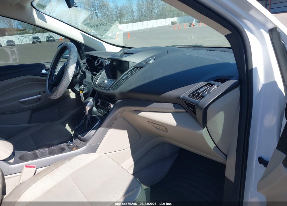 2014 FORD ESCAPE SE VIN: 1FMCU0GX3EUA99669