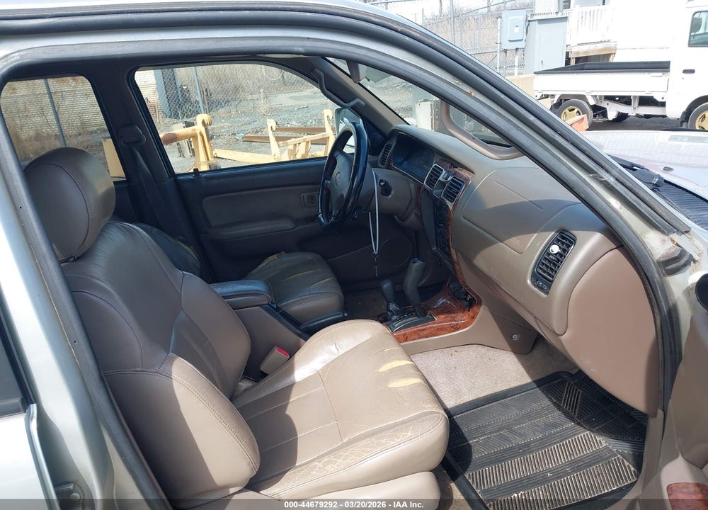 2000 TOYOTA 4RUNNER LIMITED V6 VIN: JT3HN87R8Y0262355