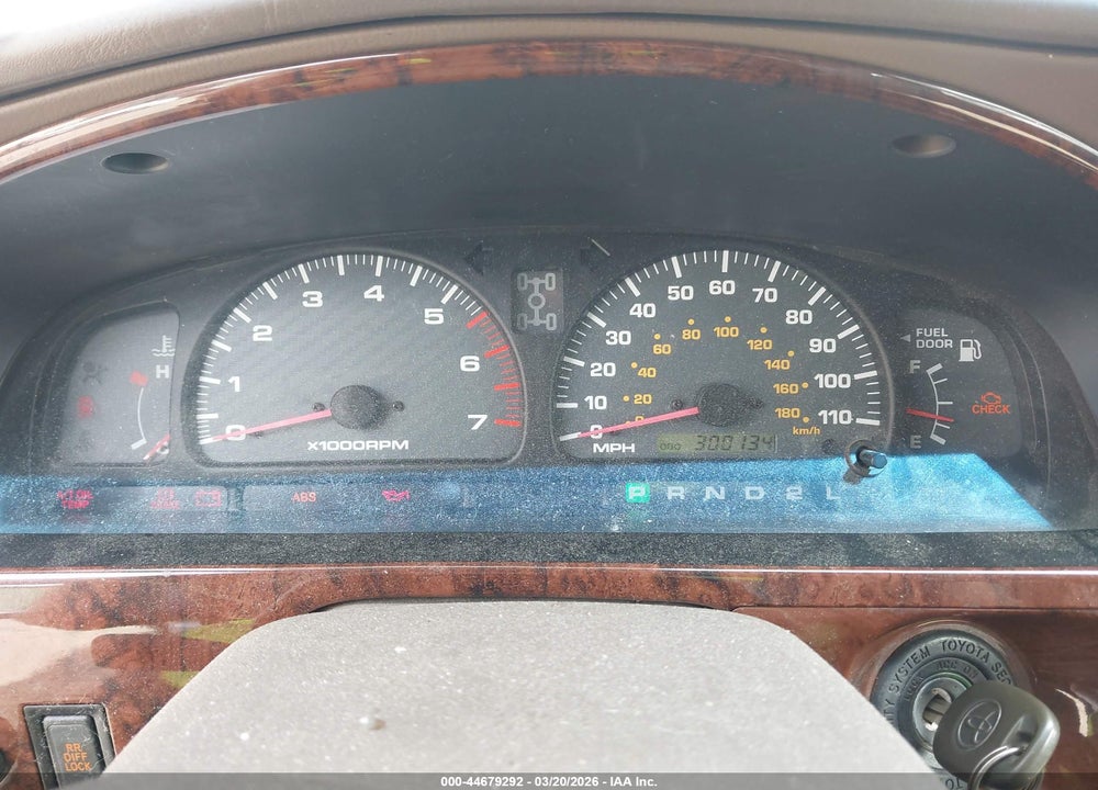 2000 TOYOTA 4RUNNER LIMITED V6 VIN: JT3HN87R8Y0262355