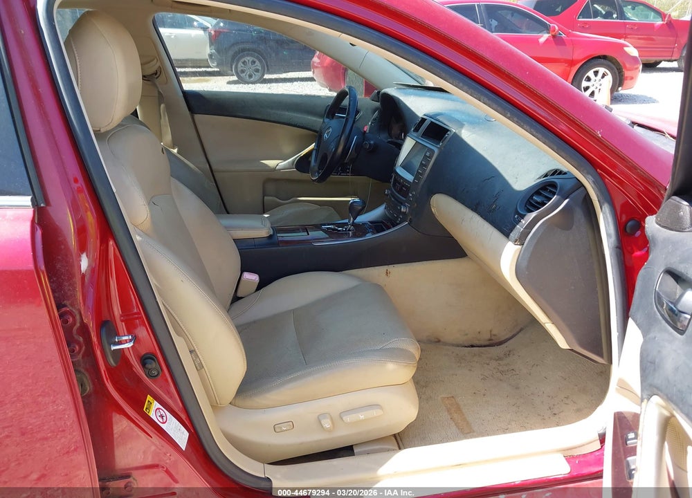 2007 LEXUS IS 350 VIN: JTHBE262X75012716