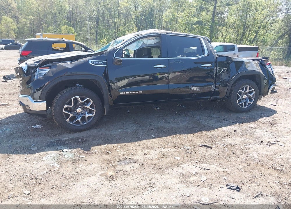 2026 GMC SIERRA 1500 , SHORT BED, SLT, 4WD VIN: 3GTUUDED6TG117820