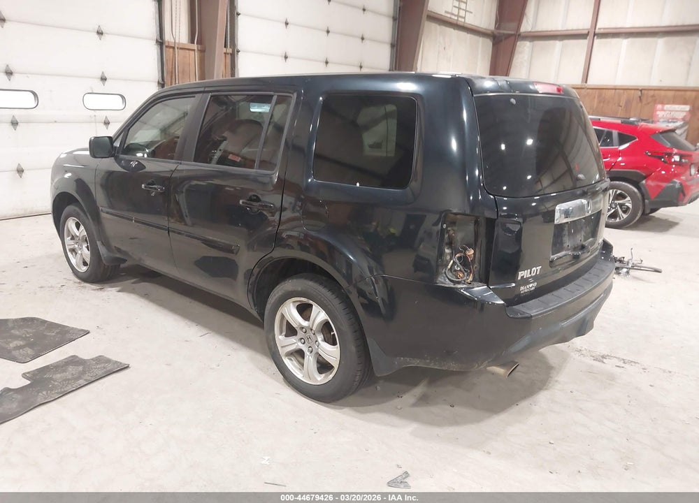 2013 HONDA PILOT EX VIN: 5FNYF4H48DB040205