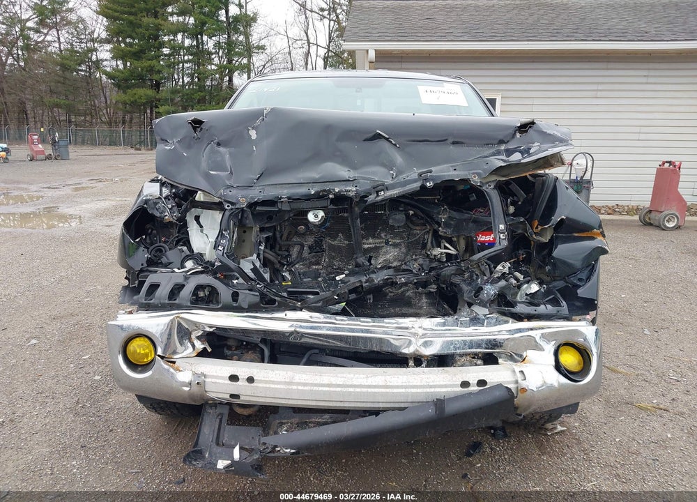 2012 TOYOTA TUNDRA GRADE 5.7L V8 VIN: 5TFUW5F19CX252838