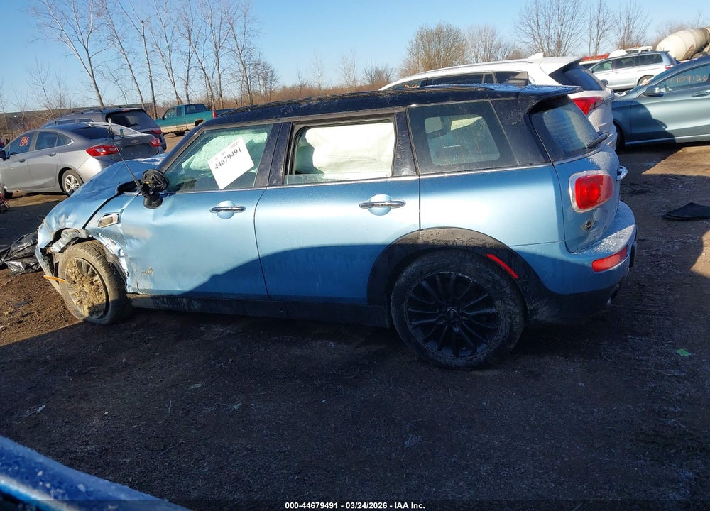 2017 MINI CLUBMAN COOPER VIN: WMWLU1C50H2F26840