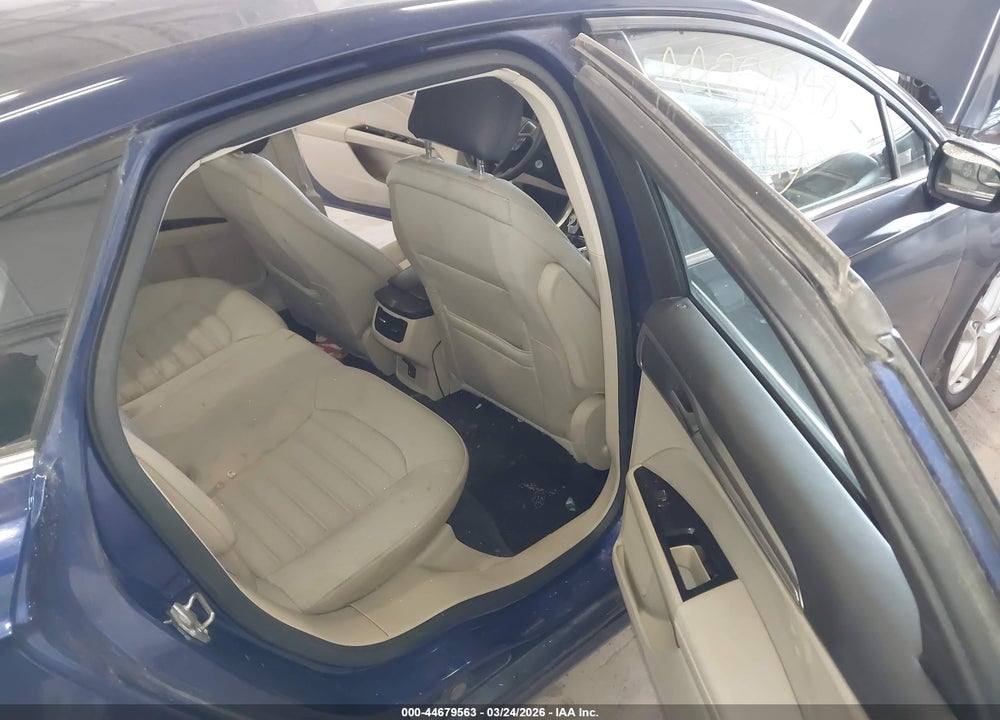 2015 FORD FUSION SE VIN: 1FA6P0H77F5125845