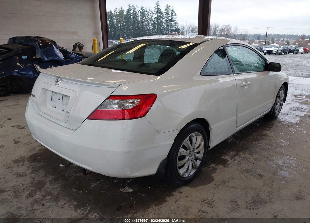 2009 HONDA CIVIC LX VIN: 2HGFG12609H529715