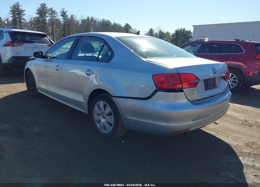 2011 VOLKSWAGEN JETTA 2.5L SE VIN: 3VWDZ7AJ3BM320661