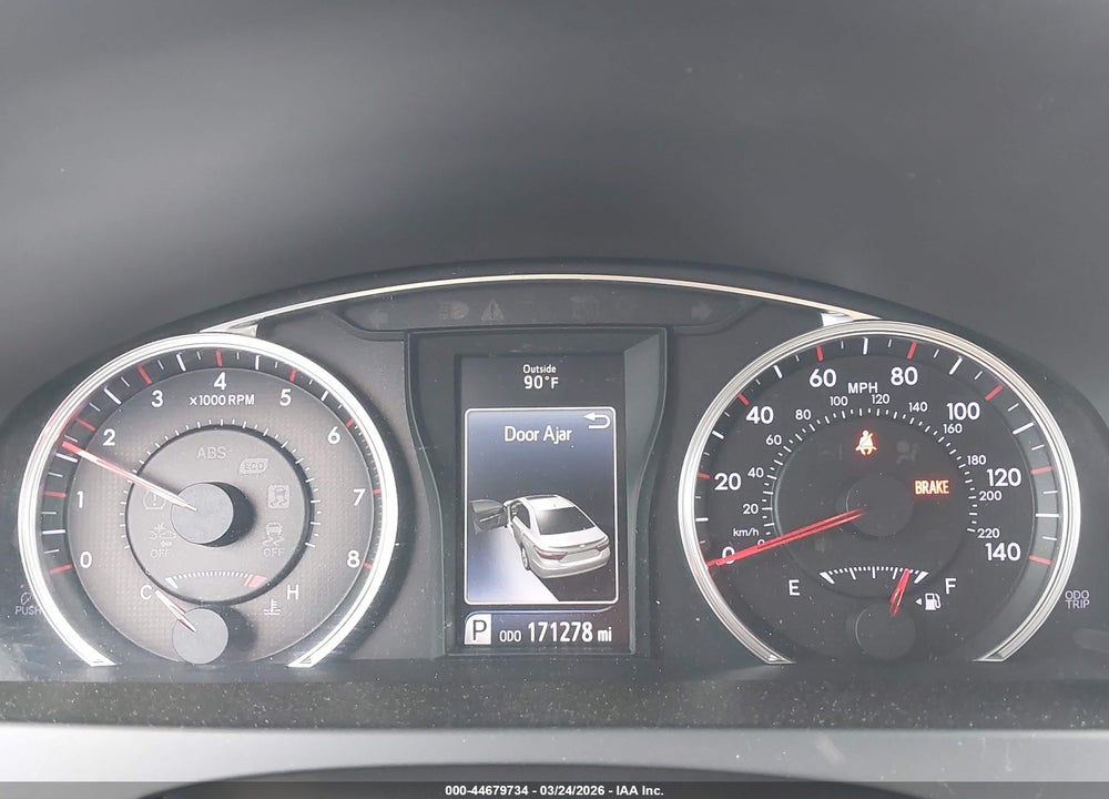 2016 TOYOTA CAMRY SE VIN: 4T1BF1FK9GU582913