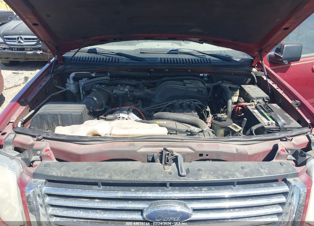 2007 FORD EXPLORER XLT VIN: 1FMEU73E97UB21618