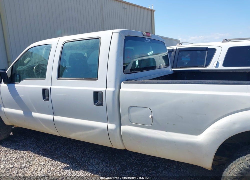 2011 FORD F-250 XL VIN: 1FT7W2A61BEB02876