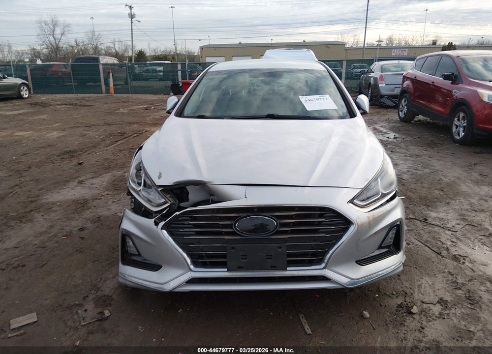 2019 HYUNDAI SONATA SE VIN: 5NPE24AF1KH817039