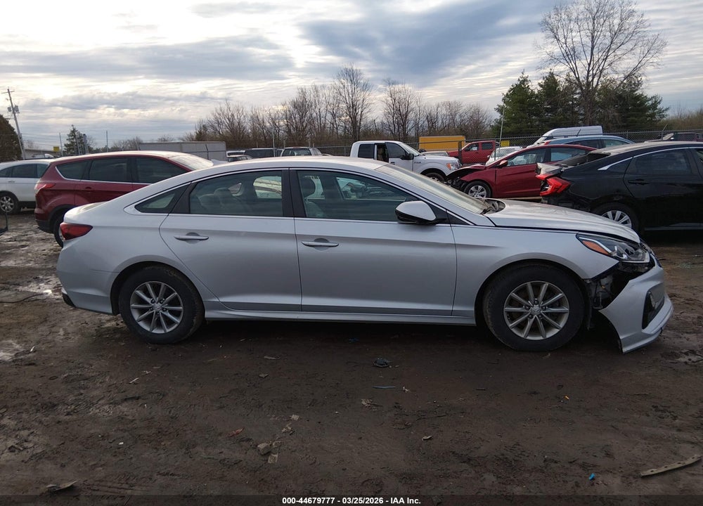 2019 HYUNDAI SONATA SE VIN: 5NPE24AF1KH817039
