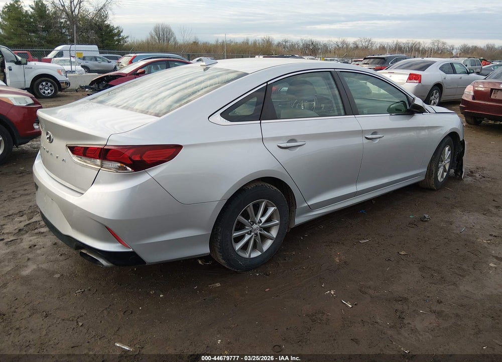 2019 HYUNDAI SONATA SE VIN: 5NPE24AF1KH817039
