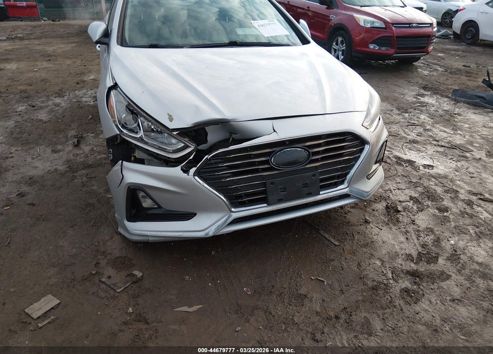 2019 HYUNDAI SONATA SE VIN: 5NPE24AF1KH817039