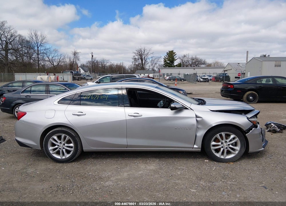 2018 CHEVROLET MALIBU LT VIN: 1G1ZD5ST1JF157138