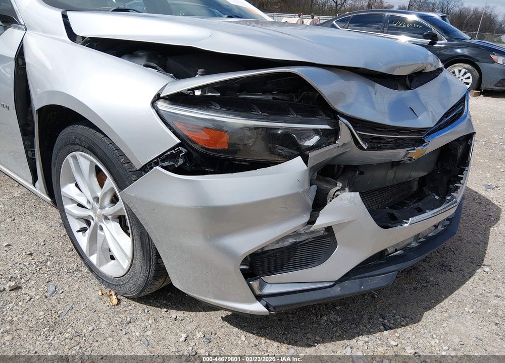 2018 CHEVROLET MALIBU LT VIN: 1G1ZD5ST1JF157138
