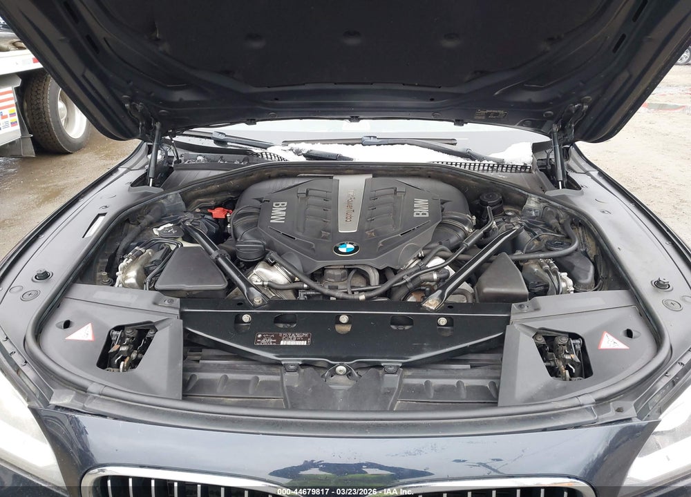 2014 BMW ALPINA B7 XDRIVE VIN: WBAYF8C5XED142179