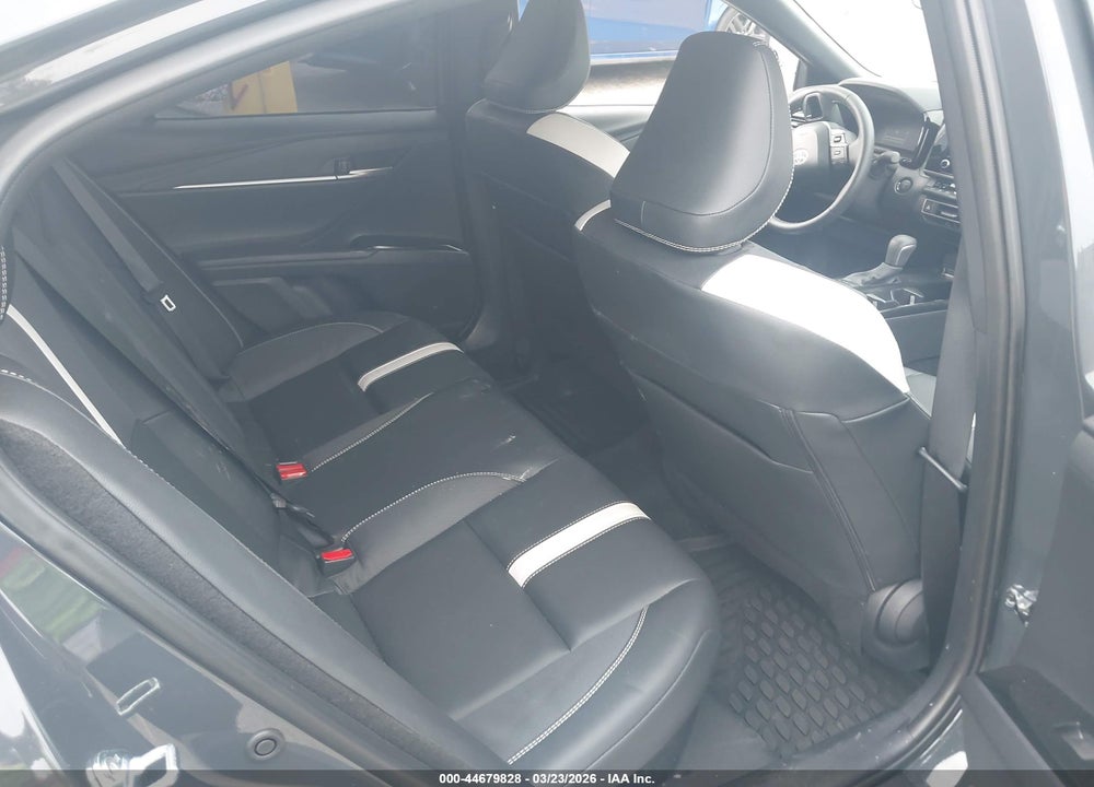 2025 TOYOTA CAMRY SE VIN: 4T1DAACK9SU115897