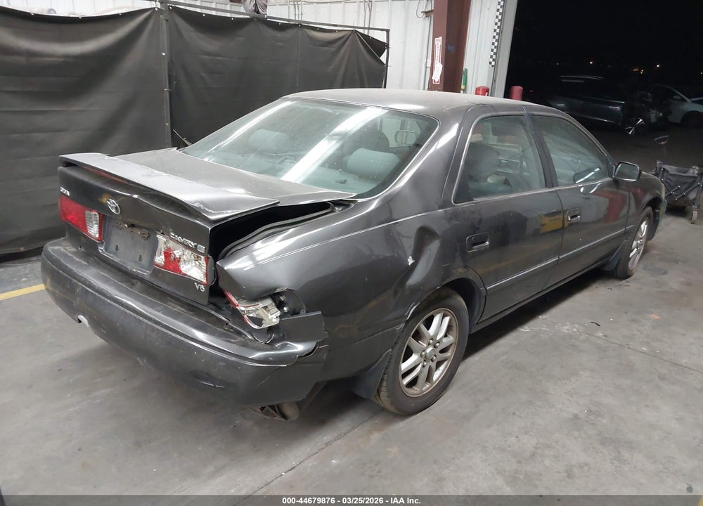 2000 TOYOTA CAMRY XLE V6 VIN: JT2BF28K3Y0288139