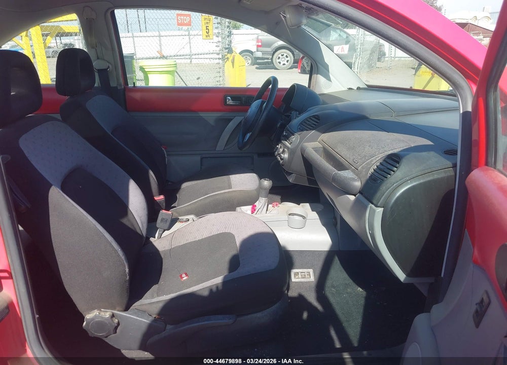 1998 VOLKSWAGEN NEW BEETLE VIN: 3VWBB61C7WM007741