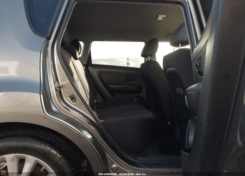 2013 KIA SOUL VIN: KNDJT2A53D7633185