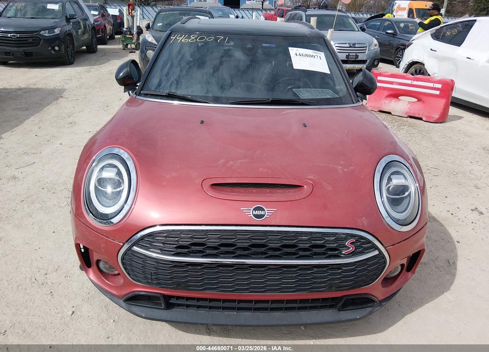 2020 MINI CLUBMAN COOPER S VIN: WMWXJ1C00L2L68715