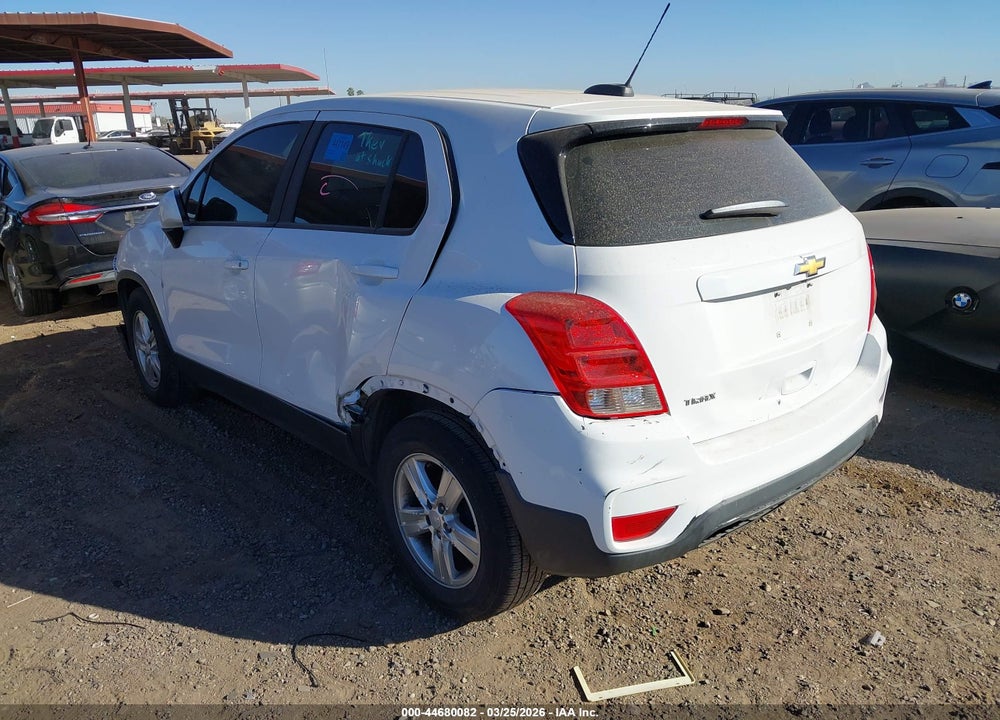 2019 CHEVROLET TRAX LS VIN: 3GNCJKSB2KL358640