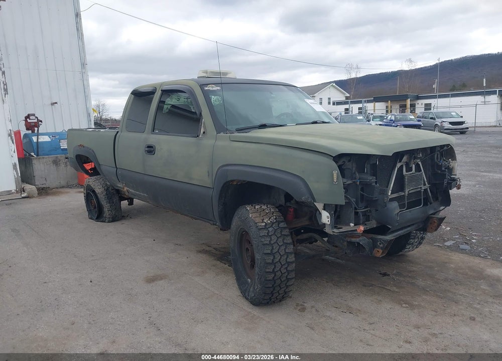 2003 CHEVROLET SILVERADO 2500HD VIN: 1GCHK29U13E292568