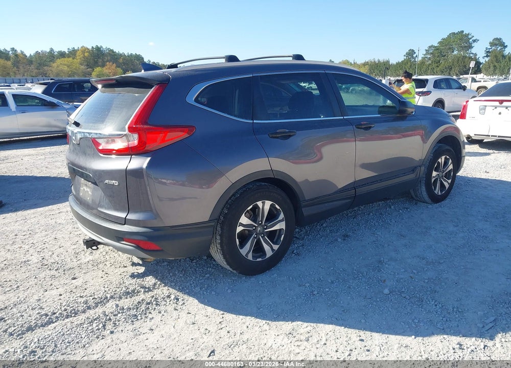 2018 HONDA CR-V LX VIN: 2HKRW6H36JH223767
