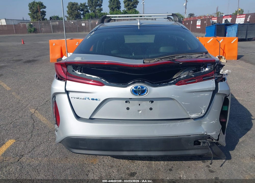 2018 TOYOTA PRIUS PRIME PREMIUM VIN: JTDKARFP6J3095064