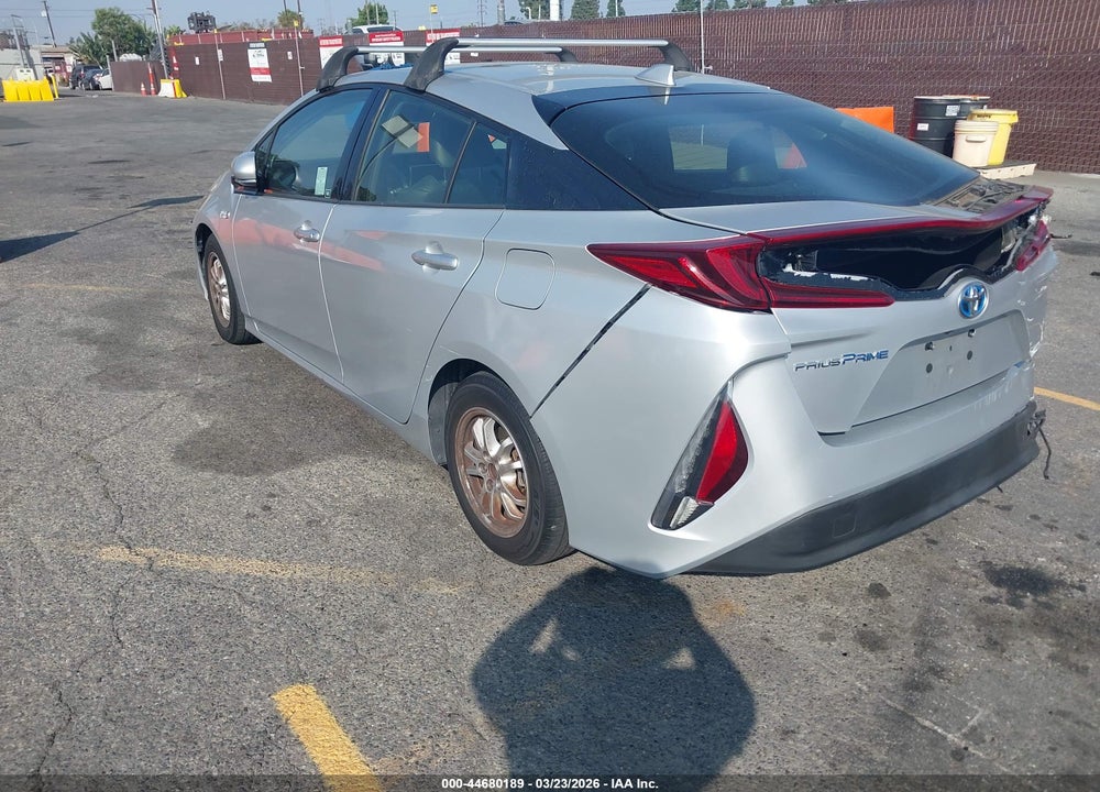 2018 TOYOTA PRIUS PRIME PREMIUM VIN: JTDKARFP6J3095064