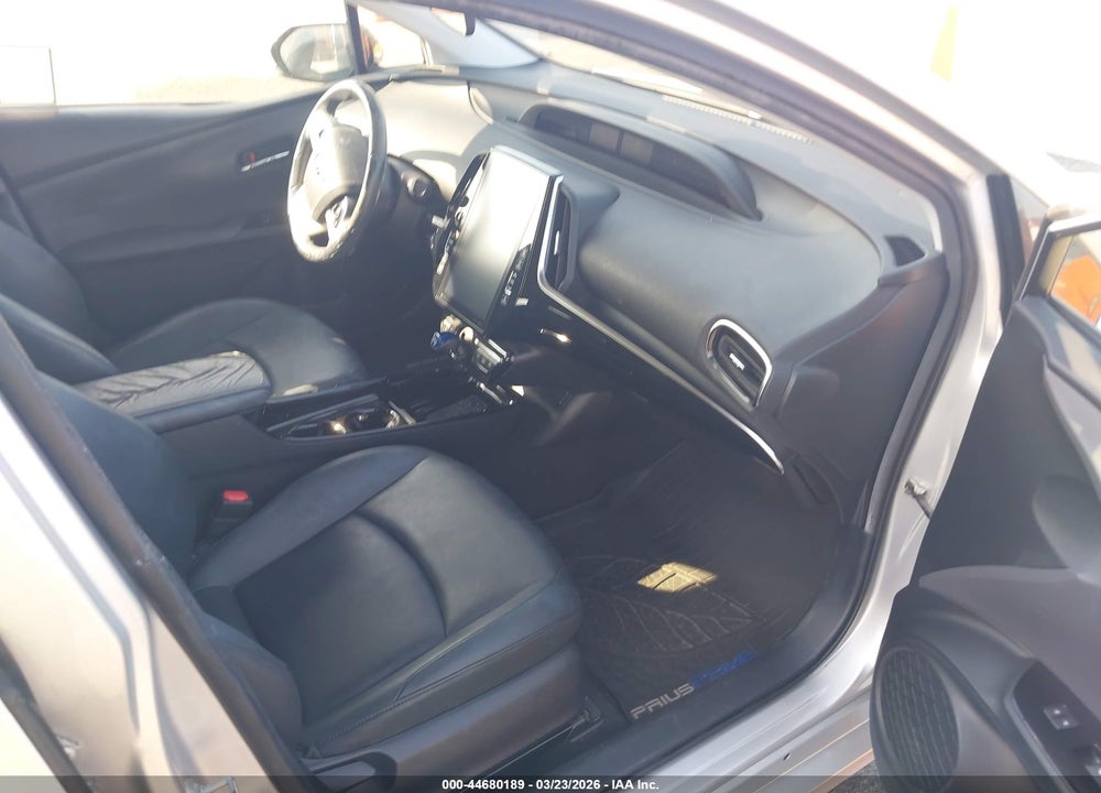 2018 TOYOTA PRIUS PRIME PREMIUM VIN: JTDKARFP6J3095064