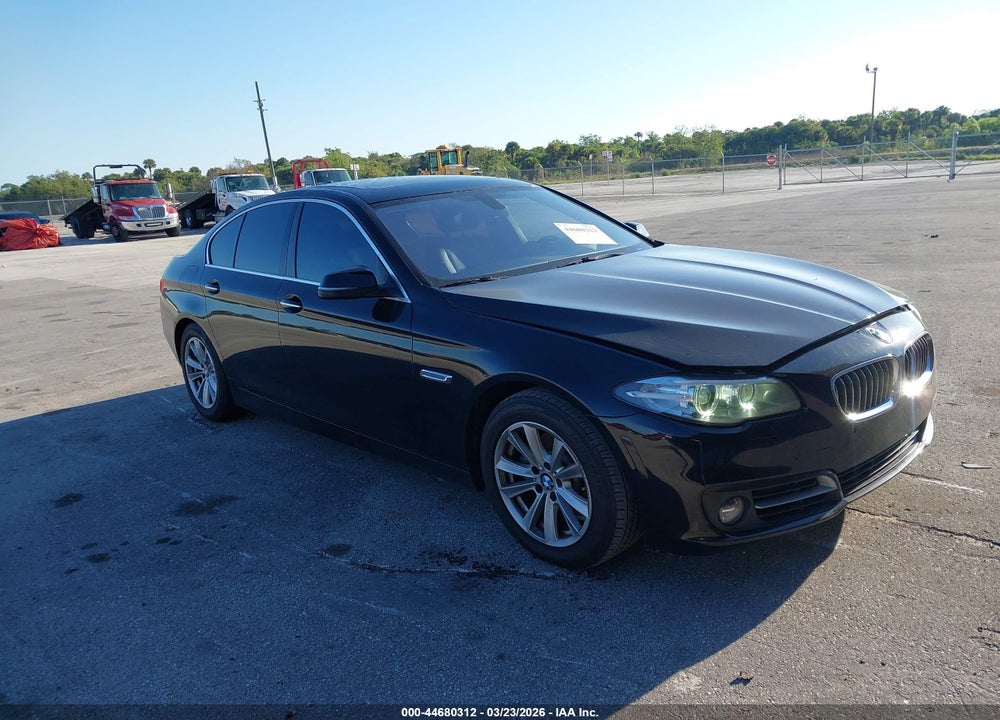2016 BMW 528I VIN: WBA5A5C58GG350210