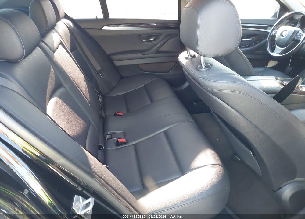 2016 BMW 528I VIN: WBA5A5C58GG350210