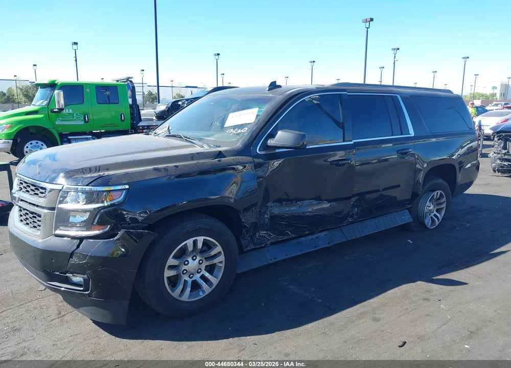 2016 CHEVROLET SUBURBAN LT VIN: 1GNSCHKC3GR174468