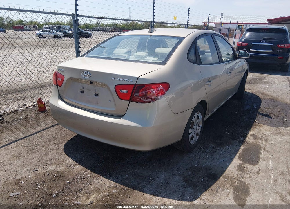 2010 HYUNDAI ELANTRA GLS VIN: KMHDU4AD2AU941521