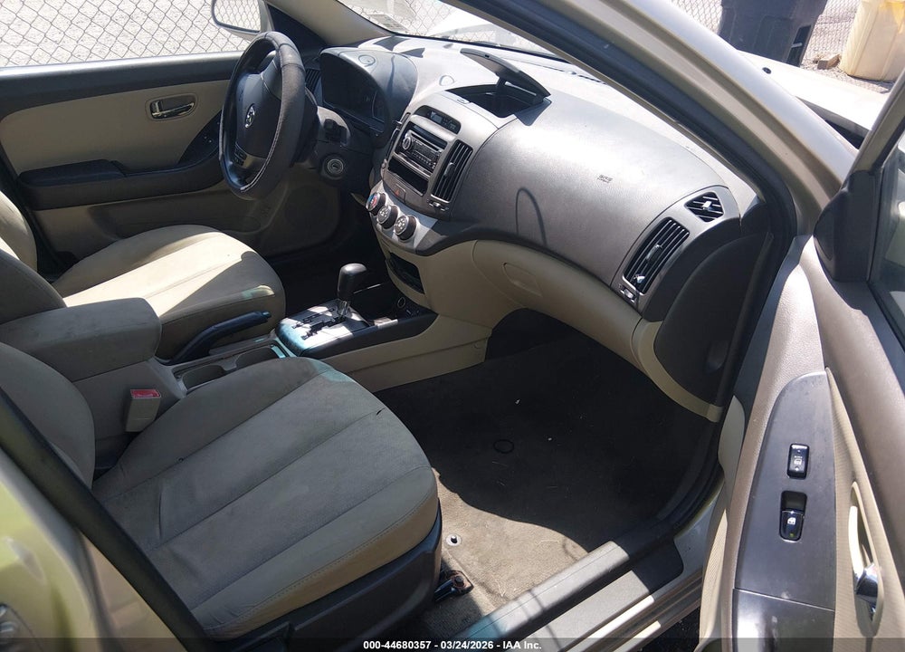2010 HYUNDAI ELANTRA GLS VIN: KMHDU4AD2AU941521